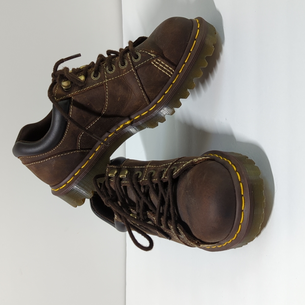 DR. MARTENS OXFORDS Size 7/EU 38